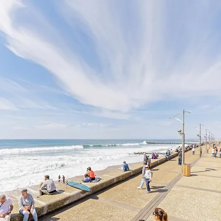 Golden Biarritz - Front De - Parking Privatif Gratuit * Anglet